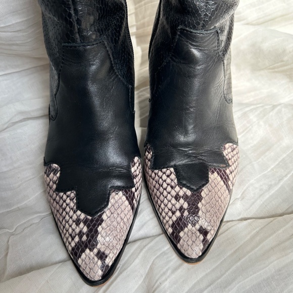 Vince Camuto Jaidin booties - Picture 5 of 6